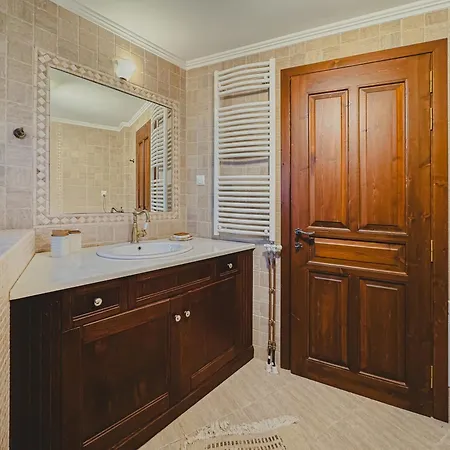 Villa Pelion House *